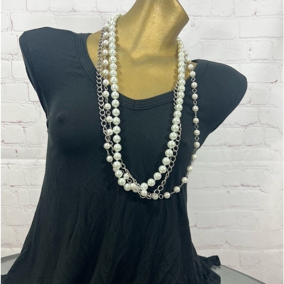New York & Company Faux Pearls and Silvertone Chain 3 layer statement necklace - Picture 6 of 10